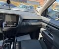Серый Мицубиси Аутлендер, объемом двигателя 2 л и пробегом 58 тыс. км за 21790 $, фото 16 на Automoto.ua