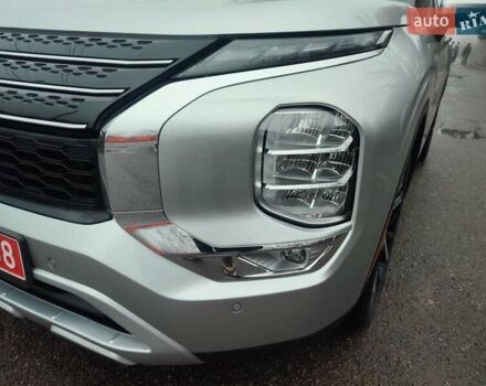 Серый Мицубиси Аутлендер, объемом двигателя 2.49 л и пробегом 54 тыс. км за 24900 $, фото 13 на Automoto.ua