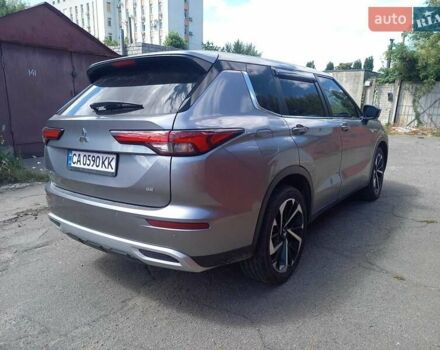 Сірий Міцубісі Аутлендер, об'ємом двигуна 2.5 л та пробігом 128 тис. км за 22000 $, фото 4 на Automoto.ua