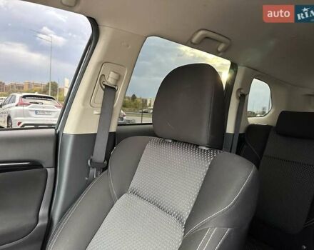 Мицубиси Аутлендер 2021 в Киеве на Automoto.ua Серый Мицубиси Аутлендер, объемом двигателя 2 л и пробегом 132 тыс. км за 18500 $, фото 26 на Automoto.ua