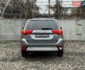 Серый Мицубиси Аутлендер, объемом двигателя 2 л и пробегом 122 тыс. км за 20990 $, фото 8 на Automoto.ua