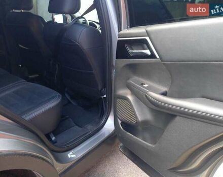 Сірий Міцубісі Аутлендер, об'ємом двигуна 2.5 л та пробігом 128 тис. км за 22000 $, фото 16 на Automoto.ua