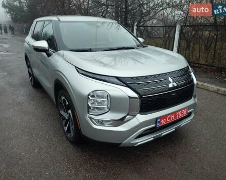 Серый Мицубиси Аутлендер, объемом двигателя 2.49 л и пробегом 54 тыс. км за 24900 $, фото 4 на Automoto.ua