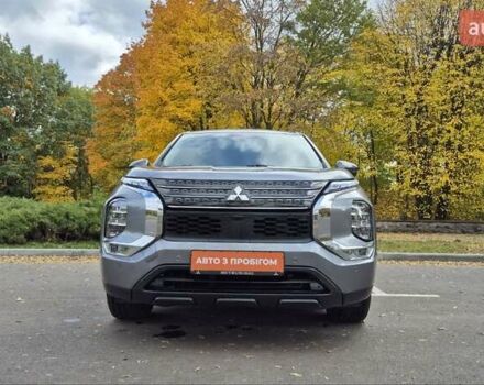 Сірий Міцубісі Аутлендер, об'ємом двигуна 2.49 л та пробігом 128 тис. км за 22700 $, фото 1 на Automoto.ua