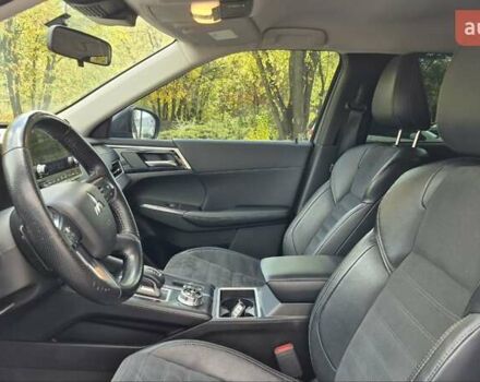 Сірий Міцубісі Аутлендер, об'ємом двигуна 2.49 л та пробігом 128 тис. км за 22700 $, фото 21 на Automoto.ua