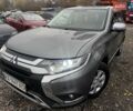 Серый Мицубиси Аутлендер, объемом двигателя 2 л и пробегом 122 тыс. км за 19988 $, фото 1 на Automoto.ua