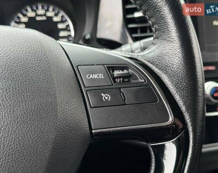 Серый Мицубиси Аутлендер, объемом двигателя 2 л и пробегом 122 тыс. км за 20990 $, фото 23 на Automoto.ua