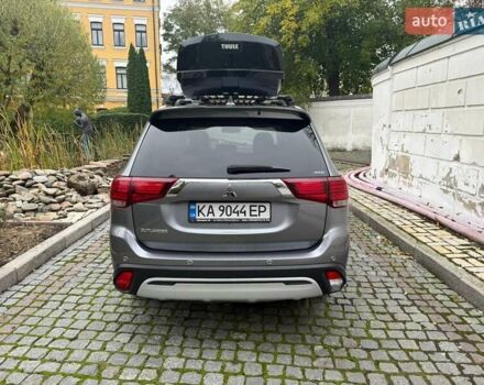 Сірий Міцубісі Аутлендер, об'ємом двигуна 2.36 л та пробігом 114 тис. км за 20000 $, фото 18 на Automoto.ua