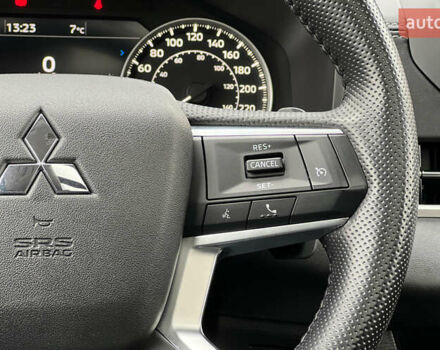 Серый Мицубиси Аутлендер, объемом двигателя 2.49 л и пробегом 46 тыс. км за 24500 $, фото 12 на Automoto.ua