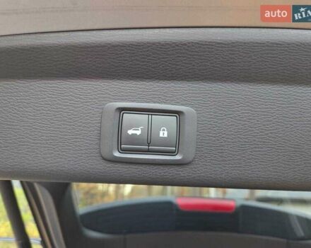 Серый Мицубиси Аутлендер, объемом двигателя 2.49 л и пробегом 50 тыс. км за 23900 $, фото 17 на Automoto.ua