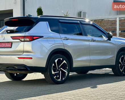 Міцубісі Аутлендер 2022 у Стрые на Automoto.ua Сірий Міцубісі Аутлендер, об'ємом двигуна 2.5 л та пробігом 85 тис. км за 23999 $, фото 42 на Automoto.ua