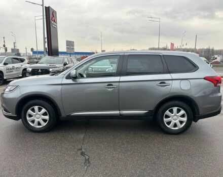 Сірий Міцубісі Аутлендер, об'ємом двигуна 2 л та пробігом 46 тис. км за 20900 $, фото 3 на Automoto.ua