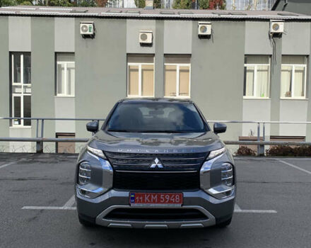 Серый Мицубиси Аутлендер, объемом двигателя 2.5 л и пробегом 55 тыс. км за 23300 $, фото 7 на Automoto.ua