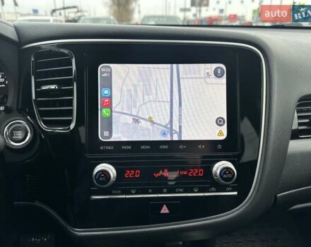 Сірий Міцубісі Аутлендер, об'ємом двигуна 2 л та пробігом 46 тис. км за 20900 $, фото 23 на Automoto.ua