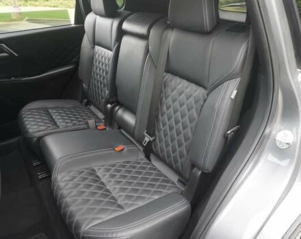 Серый Мицубиси Аутлендер, объемом двигателя 2.5 л и пробегом 25 тыс. км за 7800 $, фото 12 на Automoto.ua