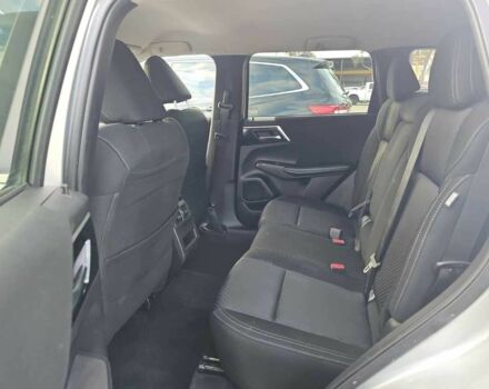 Серый Мицубиси Аутлендер, объемом двигателя 0 л и пробегом 56 тыс. км за 22000 $, фото 8 на Automoto.ua