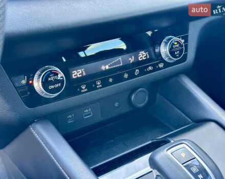 Міцубісі Аутлендер 2022 у Стрые на Automoto.ua Сірий Міцубісі Аутлендер, об'ємом двигуна 2.5 л та пробігом 85 тис. км за 23999 $, фото 59 на Automoto.ua