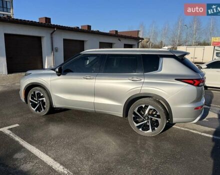 Серый Мицубиси Аутлендер, объемом двигателя 2.49 л и пробегом 38 тыс. км за 24999 $, фото 11 на Automoto.ua