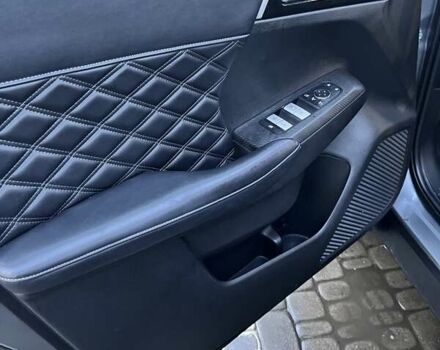 Серый Мицубиси Аутлендер, объемом двигателя 2.49 л и пробегом 64 тыс. км за 23200 $, фото 8 на Automoto.ua