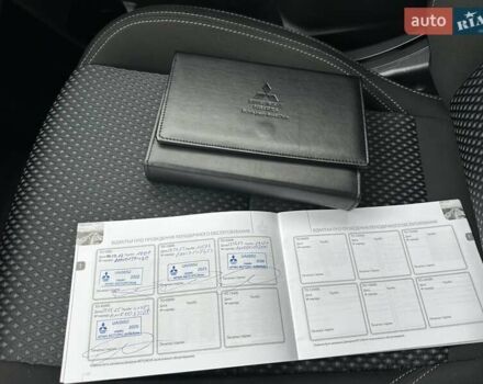 Сірий Міцубісі Аутлендер, об'ємом двигуна 2 л та пробігом 46 тис. км за 20900 $, фото 30 на Automoto.ua