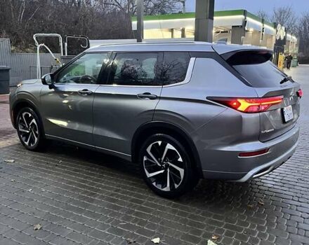 Серый Мицубиси Аутлендер, объемом двигателя 2.49 л и пробегом 64 тыс. км за 23200 $, фото 6 на Automoto.ua