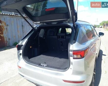 Серый Мицубиси Аутлендер, объемом двигателя 2.49 л и пробегом 84 тыс. км за 23000 $, фото 11 на Automoto.ua