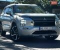 Серый Мицубиси Аутлендер, объемом двигателя 2.36 л и пробегом 25 тыс. км за 39600 $, фото 1 на Automoto.ua