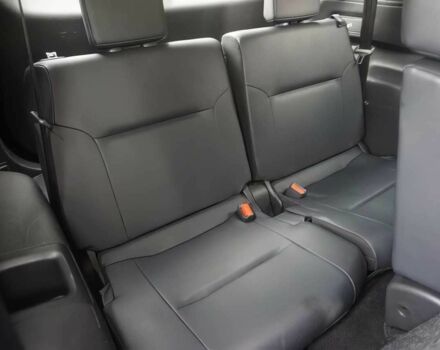 Серый Мицубиси Аутлендер, объемом двигателя 2.5 л и пробегом 25 тыс. км за 7800 $, фото 10 на Automoto.ua