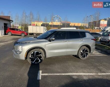 Серый Мицубиси Аутлендер, объемом двигателя 2.49 л и пробегом 38 тыс. км за 24999 $, фото 12 на Automoto.ua