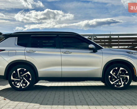 Міцубісі Аутлендер 2022 у Стрые на Automoto.ua Сірий Міцубісі Аутлендер, об'ємом двигуна 2.5 л та пробігом 85 тис. км за 23999 $, фото 29 на Automoto.ua