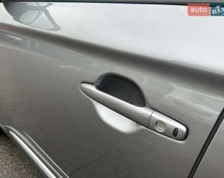 Сірий Міцубісі Аутлендер, об'ємом двигуна 2 л та пробігом 46 тис. км за 20900 $, фото 13 на Automoto.ua