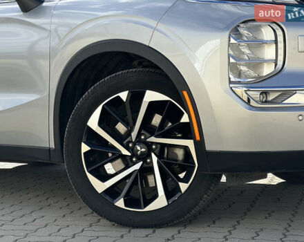 Міцубісі Аутлендер 2022 у Стрые на Automoto.ua Сірий Міцубісі Аутлендер, об'ємом двигуна 2.5 л та пробігом 85 тис. км за 23999 $, фото 17 на Automoto.ua