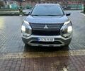 Серый Мицубиси Аутлендер, объемом двигателя 2.49 л и пробегом 64 тыс. км за 23200 $, фото 3 на Automoto.ua