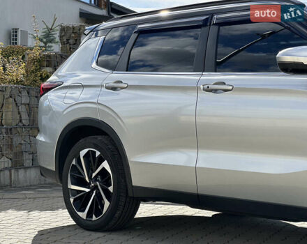 Міцубісі Аутлендер 2022 у Стрые на Automoto.ua Сірий Міцубісі Аутлендер, об'ємом двигуна 2.5 л та пробігом 85 тис. км за 23999 $, фото 23 на Automoto.ua