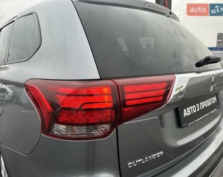 Сірий Міцубісі Аутлендер, об'ємом двигуна 2 л та пробігом 46 тис. км за 20900 $, фото 10 на Automoto.ua
