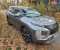 Серый Мицубиси Аутлендер, объемом двигателя 2.49 л и пробегом 50 тыс. км за 23900 $, фото 1 на Automoto.ua
