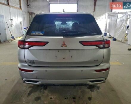 Серый Мицубиси Аутлендер, объемом двигателя 2.49 л и пробегом 78 тыс. км за 6700 $, фото 5 на Automoto.ua