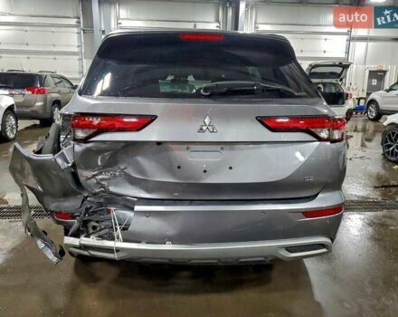Сірий Міцубісі Аутлендер, об'ємом двигуна 2.49 л та пробігом 66 тис. км за 14368 $, фото 4 на Automoto.ua