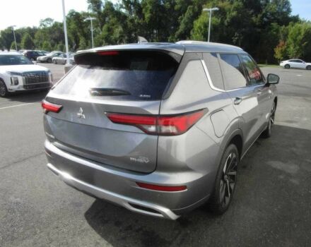 Серый Мицубиси Аутлендер, объемом двигателя 2.4 л и пробегом 19 тыс. км за 13850 $, фото 5 на Automoto.ua