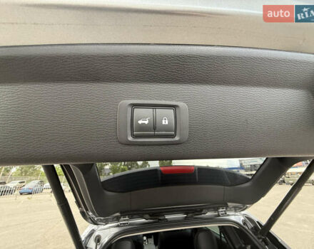 Серый Мицубиси Аутлендер, объемом двигателя 2.49 л и пробегом 21 тыс. км за 29500 $, фото 22 на Automoto.ua