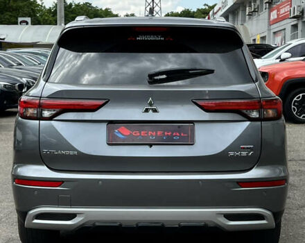 Серый Мицубиси Аутлендер, объемом двигателя 2.36 л и пробегом 48 тыс. км за 38888 $, фото 11 на Automoto.ua