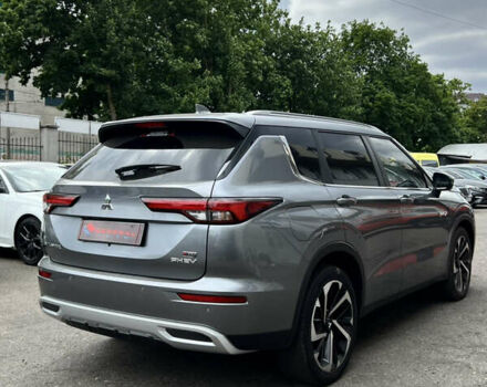 Серый Мицубиси Аутлендер, объемом двигателя 2.36 л и пробегом 48 тыс. км за 38888 $, фото 13 на Automoto.ua