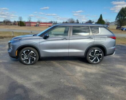 Серый Мицубиси Аутлендер, объемом двигателя 2.4 л и пробегом 14 тыс. км за 7600 $, фото 3 на Automoto.ua