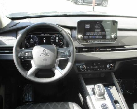 Серый Мицубиси Аутлендер, объемом двигателя 2.4 л и пробегом 19 тыс. км за 13850 $, фото 7 на Automoto.ua