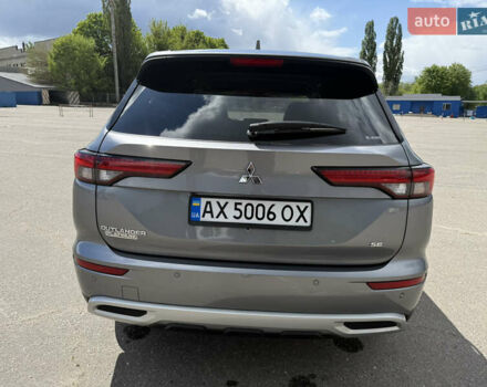 Серый Мицубиси Аутлендер, объемом двигателя 2.49 л и пробегом 21 тыс. км за 29500 $, фото 14 на Automoto.ua