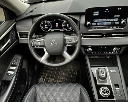 Сірий Міцубісі Аутлендер, об'ємом двигуна 2.4 л та пробігом 47 тис. км за 34999 $, фото 10 на Automoto.ua