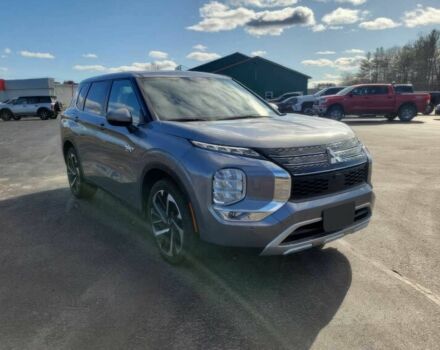 Серый Мицубиси Аутлендер, объемом двигателя 2.4 л и пробегом 14 тыс. км за 7600 $, фото 1 на Automoto.ua