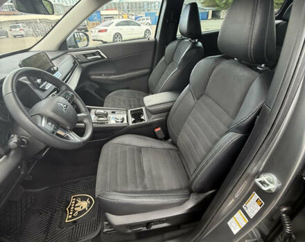 Серый Мицубиси Аутлендер, объемом двигателя 2.49 л и пробегом 21 тыс. км за 29500 $, фото 36 на Automoto.ua