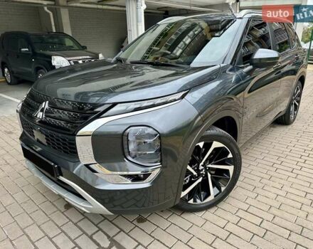 Серый Мицубиси Аутлендер, объемом двигателя 2.49 л и пробегом 6 тыс. км за 34900 $, фото 50 на Automoto.ua
