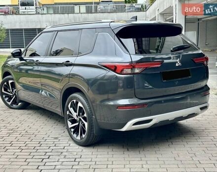 Серый Мицубиси Аутлендер, объемом двигателя 2.49 л и пробегом 6 тыс. км за 34900 $, фото 11 на Automoto.ua